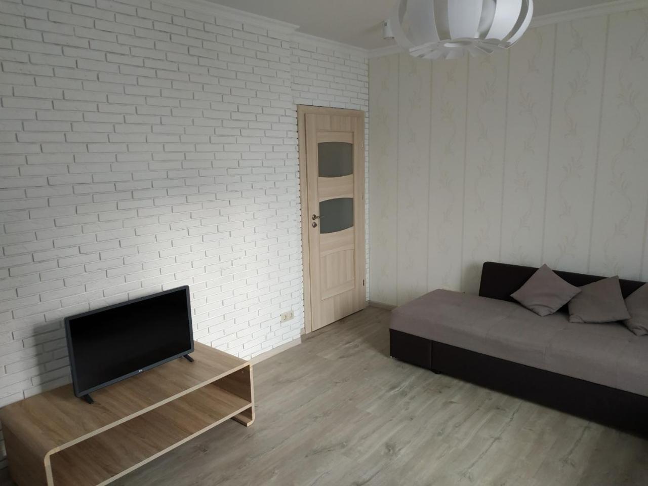 Comfort Apartment On Bogdanivska Street 7B 키예프 외부 사진